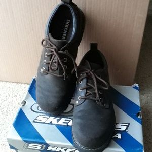 Skechers Alley Cat shoes